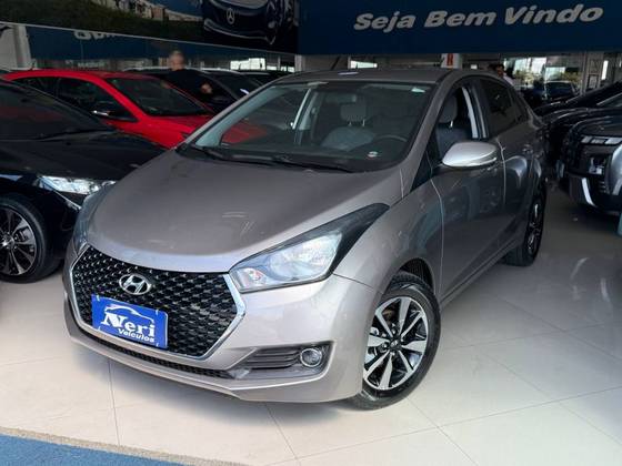 HYUNDAI HB20S 1.6 COMFORT STYLE 16V FLEX 4P AUTOMÁTICO
